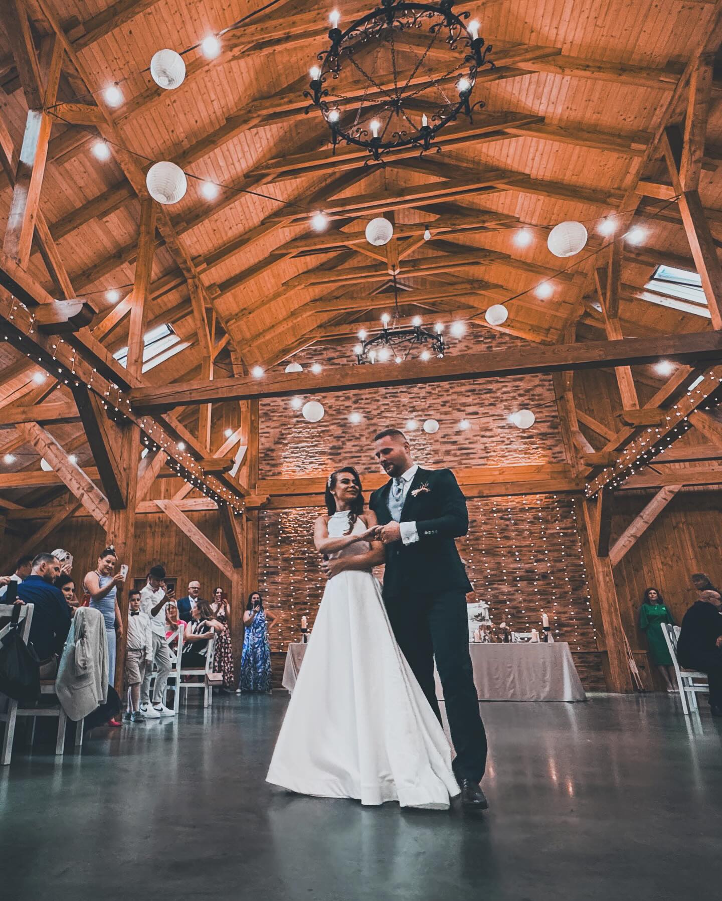 Manually added from URL: https://scontent-prg1-1.xx.fbcdn.net/v/t51.75761-15/469952244_18364364200137096_3372155476725156309_n.jpg?_nc_cat=111&ccb=1-7&_nc_sid=13d280&_nc_ohc=KerwTeE1-IsQ7kNvwFc2piB&_nc_oc=AdnnkZQniJJEEoeZJoLT_xiK7627dXoHcmV8YXE8WhMmN5pqiMuVo7k_RJn7CaTarmE&_nc_zt=23&_nc_ht=scontent-prg1-1.xx&_nc_gid=MX1uNq2Edx7a31xrKUJMjg&_nc_ss=8&oh=00_AfwGftMywxGch8Ncg41cK4qolnfIr6795ttkuz7D73P0og&oe=69BA2092