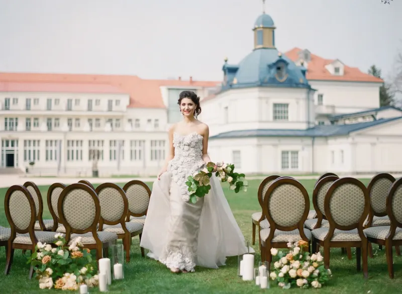 Manually added from URL: https://royalpalace.therme.sk/img/gallery/18-121-01.webp