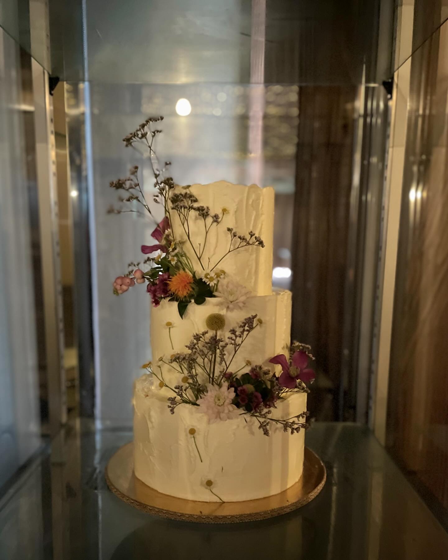 Manually added from URL: https://scontent-prg1-1.xx.fbcdn.net/v/t39.30808-6/472312313_18291828115210025_7333960174787815984_n.jpg?_nc_cat=102&ccb=1-7&_nc_sid=13d280&_nc_ohc=AMReur0mapUQ7kNvwHS7dca&_nc_oc=AdlDTD4dKhBUny1bZd84aeEXLQ0SIqgS9G37Le94KB0cs-aPGfMSnkpxrGmv6dbuuzY&_nc_zt=23&_nc_ht=scontent-prg1-1.xx&_nc_gid=S3jafnOrelNyN1Tt4Mix8Q&_nc_ss=8&oh=00_AfwdREOrSU8gNvPrzFnRizeLgqX-K7dLHG_DwZDbUOYINw&oe=69BB9AEB