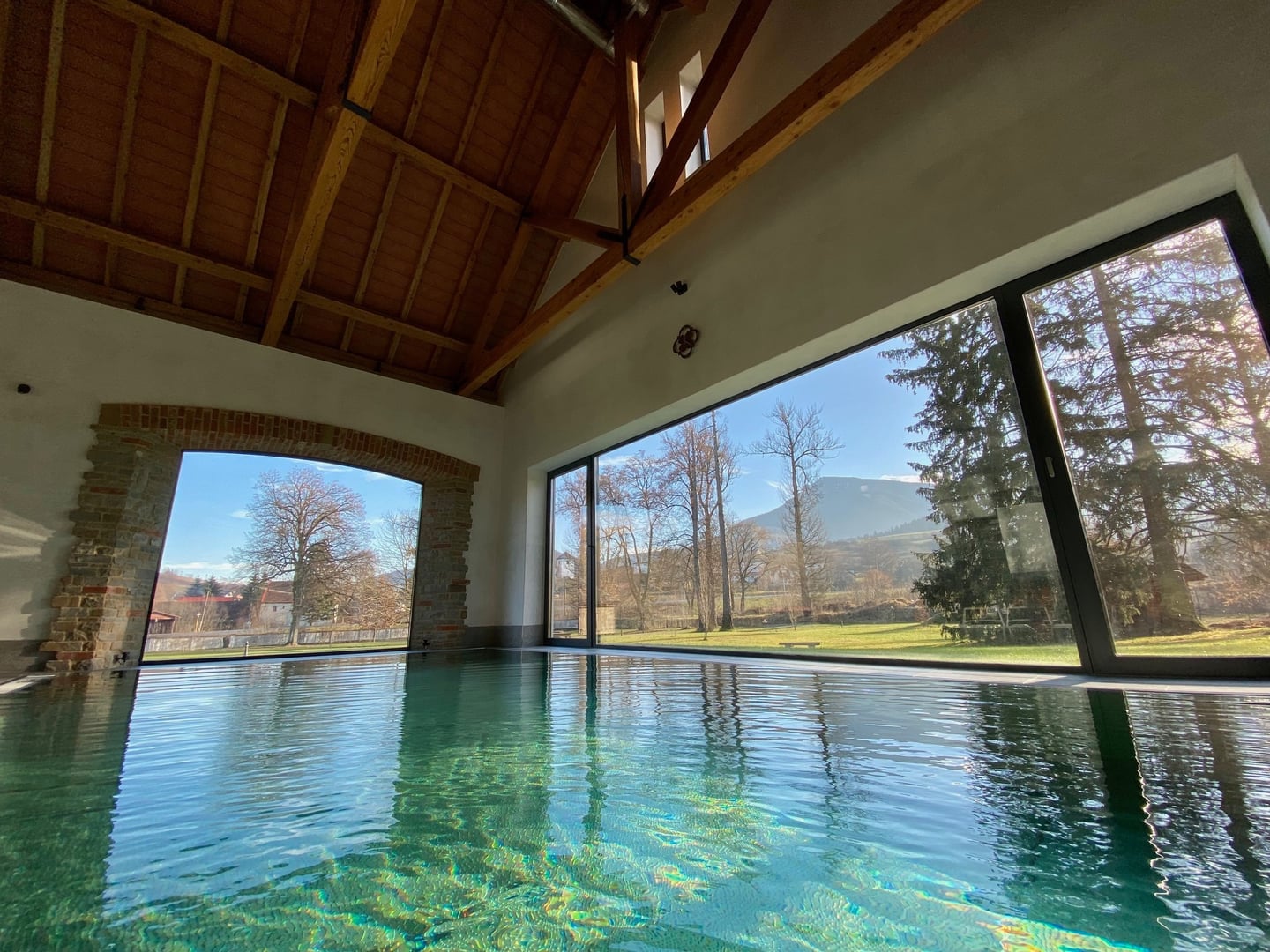 Manually added from URL: https://scontent-prg1-1.xx.fbcdn.net/v/t39.30808-6/488921017_1233271275468634_4177390298248142346_n.jpg?_nc_cat=110&ccb=1-7&_nc_sid=13d280&_nc_ohc=sIsdjo6lWlIQ7kNvwG4EsCp&_nc_oc=Adk0_p2tn0fc1ANSSJ_iiICgQLurE42QJVZ6ewd63cbeIGURW4u1rbUl1u-JvB_tXIw&_nc_zt=23&_nc_ht=scontent-prg1-1.xx&_nc_gid=ulN3Z1IbGKHIX76tWuEGmw&_nc_ss=8&oh=00_Afzuu_CvFSfKRS4ZSx1BQ8qS6NLlmPdam2ZULwbOqridxQ&oe=69BB613C