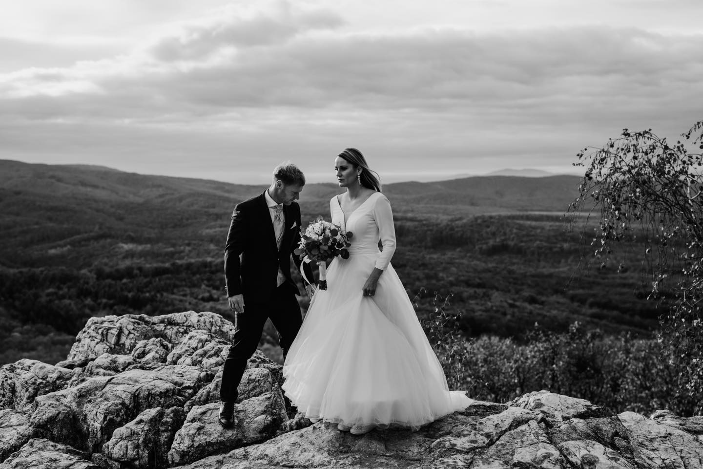 Manually added from URL: https://scontent-prg1-1.xx.fbcdn.net/v/t39.30808-6/484790940_1183836670186233_4131431638081534121_n.jpg?_nc_cat=108&ccb=1-7&_nc_sid=7b2446&_nc_ohc=XbcVSujLxBQQ7kNvwFp3iwW&_nc_oc=Adkw_dvVgzB1D0jzWv0Z9L8HmG-IsdHyj6jCnLWfuawruRotbOGI8-QrX8V3ZTEjBbc&_nc_zt=23&_nc_ht=scontent-prg1-1.xx&_nc_gid=mr6ZIs7smfx_mnRwVPLx4A&_nc_ss=8&oh=00_AfweG-qI_7-d69CXX-1dK_qrd_iqPfXQZYIMKr1_HfNh4A&oe=69BB392C