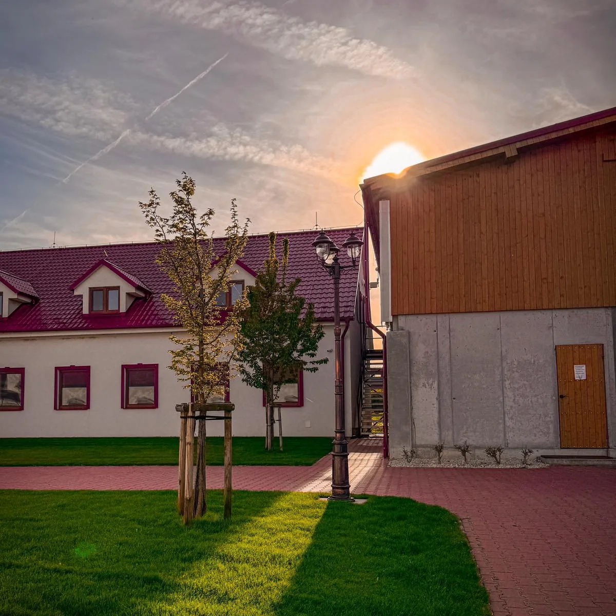 Manually added from URL: https://scontent-prg1-1.xx.fbcdn.net/v/t39.30808-6/484192040_1150826166830103_1222753632427762676_n.jpg?_nc_cat=109&ccb=1-7&_nc_sid=13d280&_nc_ohc=4cYp50Z9vXcQ7kNvwGAMqeh&_nc_oc=AdkAmc_OcCKq2_v_Jh1ArYNJQXGn-KV17PTtOP5tQ0SOKWGKmOoS9ExFkoM20lI85LY&_nc_zt=23&_nc_ht=scontent-prg1-1.xx&_nc_gid=1soPFtAlLVSYac9XNLr5UQ&_nc_ss=8&oh=00_Afz3uR18GvXFQKs_ReFyTEYoc_w3lt3GVxjpAMtYoAt8gQ&oe=69B9F1E5