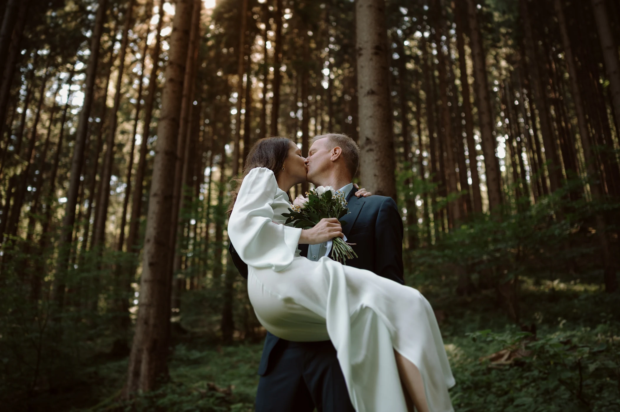 Manually added from URL: https://lh3.googleusercontent.com/YOHUBqmwnI6tgzPQMCCsGDFOoOwulQcKoe4LY3yjgwq6JOEADCBw4uwZMXpGQ0V-18mn1hw0lnjt5mLM9zCGiVvyIqeSmhBqHUqWow=w2400-h1400-rw-e30