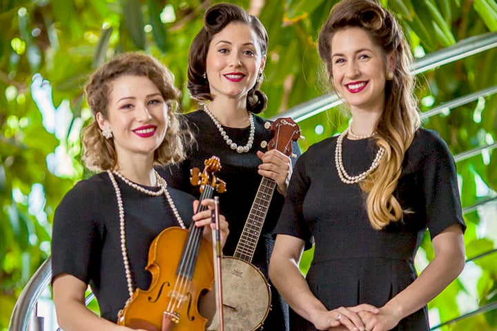 Manually added from URL: https://donaufest.de/wp-content/uploads/2024/03/Paper-Moon-Trio-2019-Milan-Duroch-1.png