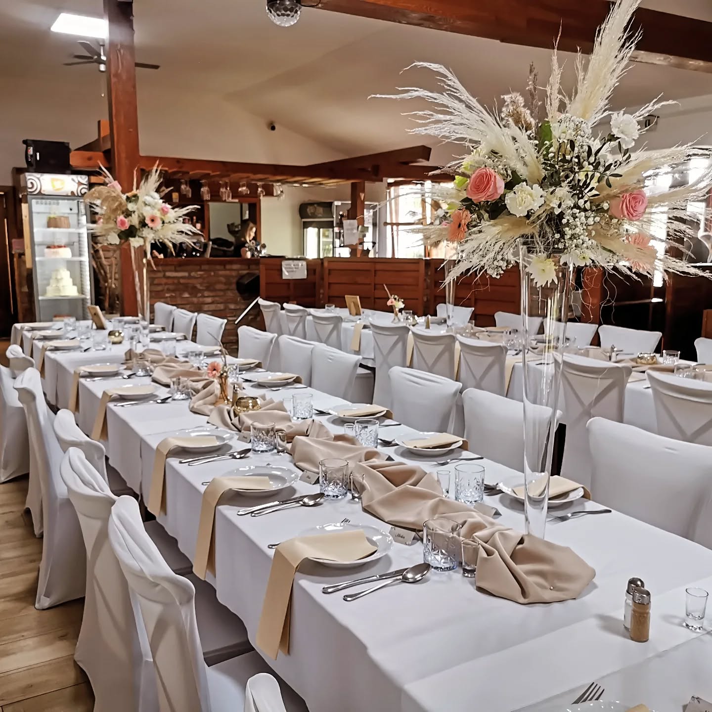 Manually added from URL: https://scontent-prg1-1.xx.fbcdn.net/v/t51.82787-15/523042630_18317312701236438_8912275669127098217_n.webp?stp=dst-jpg_tt6&_nc_cat=100&ccb=1-7&_nc_sid=13d280&_nc_ohc=JH6dZ_YjXxoQ7kNvwHUm4LW&_nc_oc=AdlPClse5rY7jks-_6FH0YQ2I2FURmezP-Zsda57h8M_v6DOnrMZJeHlDEf7z4vTjTA&_nc_zt=23&_nc_ht=scontent-prg1-1.xx&_nc_gid=2neTM7F9EXJDG1uqwHIp1w&_nc_ss=8&oh=00_AfyHdmLPoWnhFVY7VLLcCMwiDvQB0X6Acx8pOydV8-nMBg&oe=69BB15F8