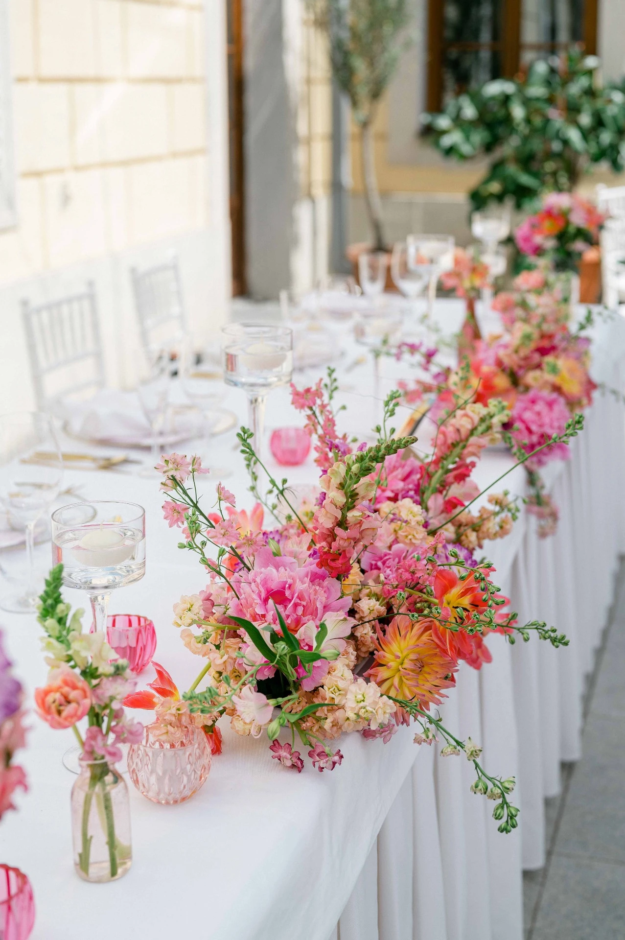 Manually added from URL: https://e9bcacf1a7.clvaw-cdnwnd.com/d9c907694e246f8f900ad7c44bb0abe5/200003657-2384523846/Venue-Decor%2878%29.webp?ph=e9bcacf1a7