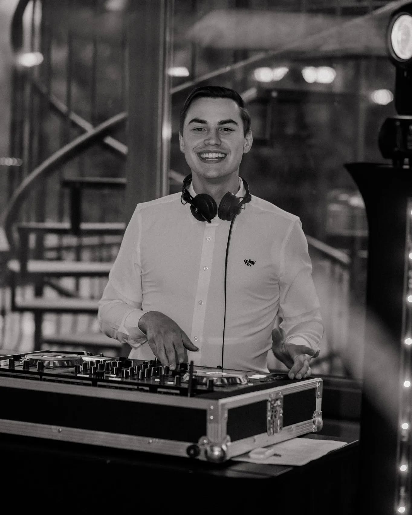 Manually added from URL: https://scontent-prg1-1.xx.fbcdn.net/v/t51.75761-15/464922050_18465219220019641_9007838025979121224_n.webp?stp=dst-jpg_tt6&_nc_cat=101&ccb=1-7&_nc_sid=13d280&_nc_ohc=70Lq7_N3pBYQ7kNvwHeUR6V&_nc_oc=AdlfhWZdcl_Rjganawo3Gbu9BxAiIA33iRnb4FSwvO0YuuO70bxeh549QE6xMcJQk3c&_nc_zt=23&_nc_ht=scontent-prg1-1.xx&_nc_gid=sH0AEvkKtCvCKSgtbfrxkw&_nc_ss=8&oh=00_Afz0FjCEwsUABywFixXNTFxwuxlxm1XQVyciQnuppv7V7w&oe=69BB8912