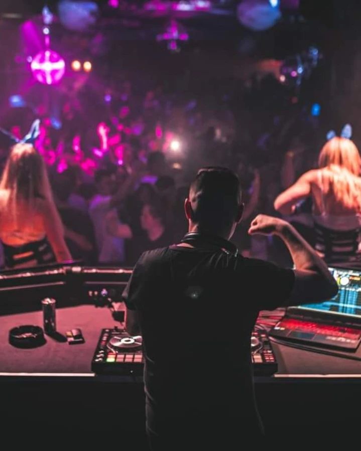 Manually added from URL: https://scontent-prg1-1.xx.fbcdn.net/v/t39.30808-6/486601192_9652538494823606_4238754596165692689_n.jpg?_nc_cat=100&ccb=1-7&_nc_sid=13d280&_nc_ohc=K885Wrs4El8Q7kNvwE_peIJ&_nc_oc=AdlDr-pW7az9hgZpfFpyhqOVveeoksAOB7InPtcPQdu7TphqQwvx8Jej-DsdCkWzVMs&_nc_zt=23&_nc_ht=scontent-prg1-1.xx&_nc_gid=s4OSqJTwP00HyYXoDbOM0A&_nc_ss=8&oh=00_Afz63Prd7eUd29I-DfdI2nAgjQa8P68cBqFH7yoSk4teWg&oe=69BB967D