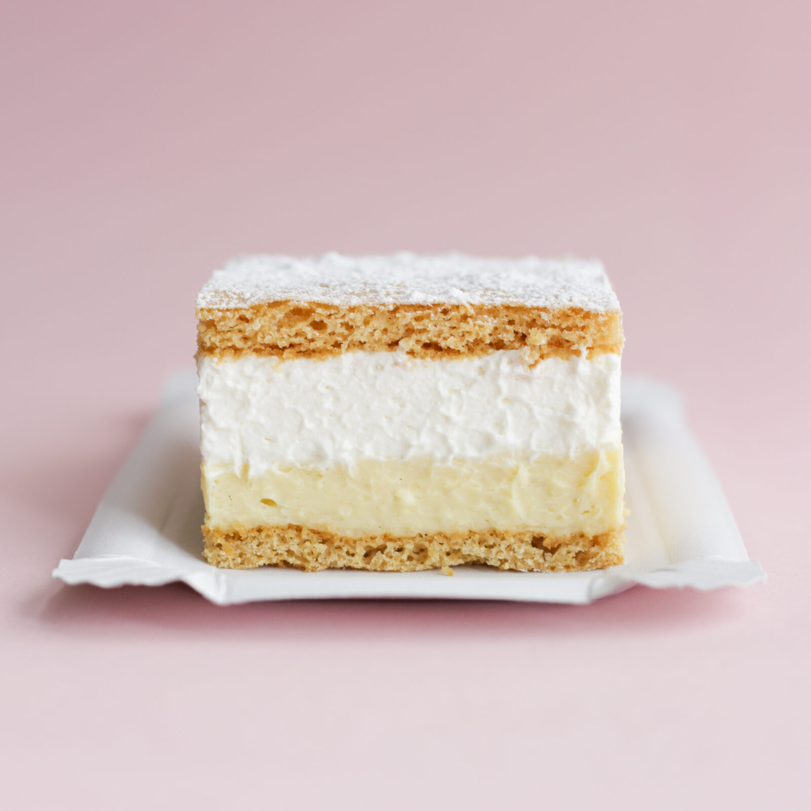 Manually added from URL: https://portal.pribehsvadby.sk/wp-content/uploads/2025/06/giraffe-bakery-wedding-76.jpg