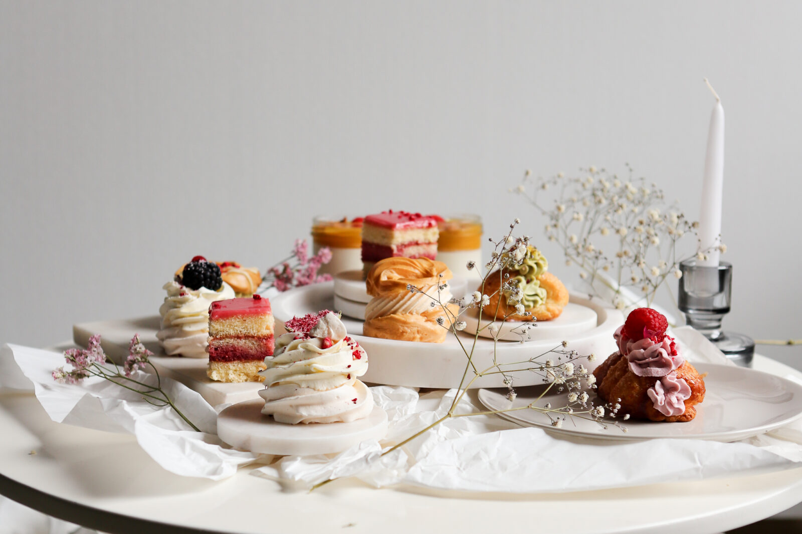 Manually added from URL: https://portal.pribehsvadby.sk/wp-content/uploads/2025/06/giraffe-bakery-wedding-05.jpg