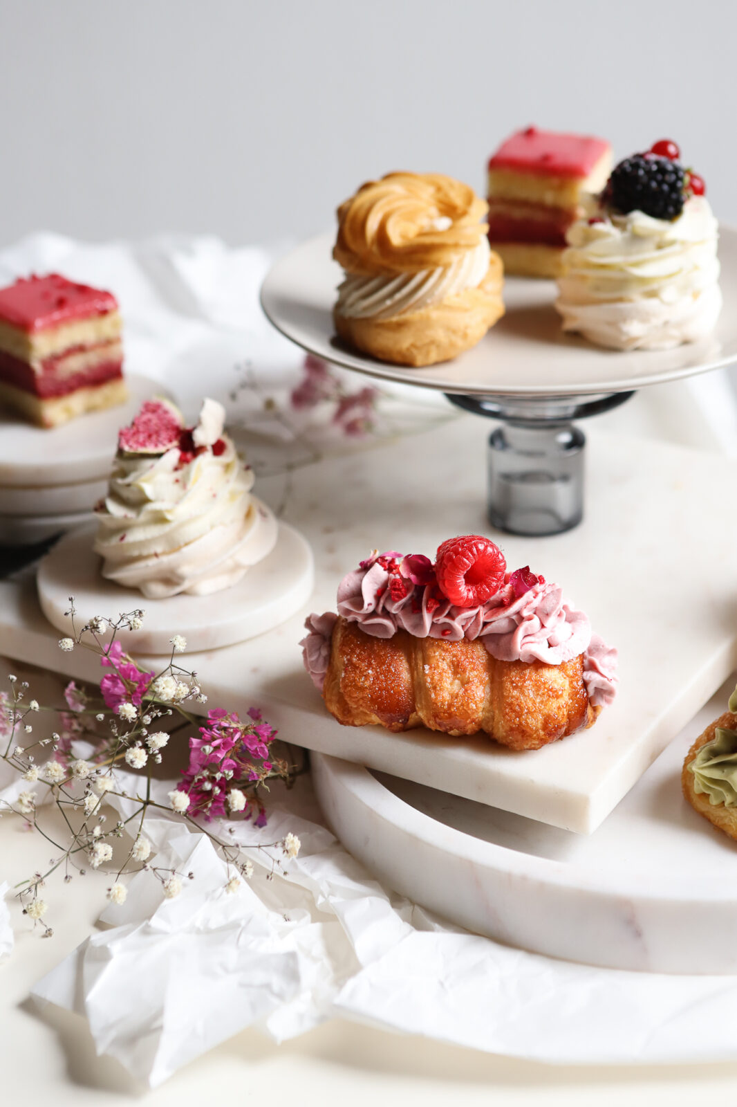 Manually added from URL: https://portal.pribehsvadby.sk/wp-content/uploads/2025/06/giraffe-bakery-wedding-04.jpg