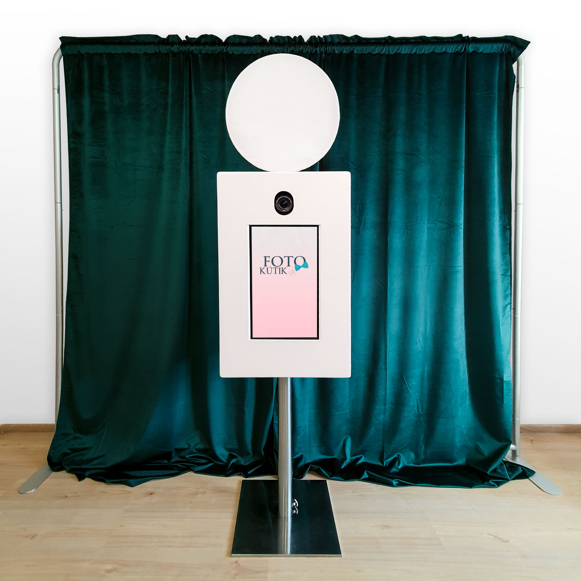 Manually added from URL: https://scontent-prg1-1.xx.fbcdn.net/v/t1.6435-9/162296105_2848811195392442_1151766401739397852_n.jpg?_nc_cat=109&ccb=1-7&_nc_sid=13d280&_nc_ohc=kqPgdFFtrZ4Q7kNvwFsxpIu&_nc_oc=AdlbWoYLlTh_I2GPuXstw2I3l9snD7gn6HlD_ZgNxfp8uaovrK9Fq9TUrN08ZjdtBpA&_nc_zt=23&_nc_ht=scontent-prg1-1.xx&_nc_gid=09Dnnzav9eqnHA6Ki4Q9wA&_nc_ss=8&oh=00_Afy78brgGMIpXI3VRUipN8KoHhWlh5FrDWifUG9H45Jz5Q&oe=69DD3179