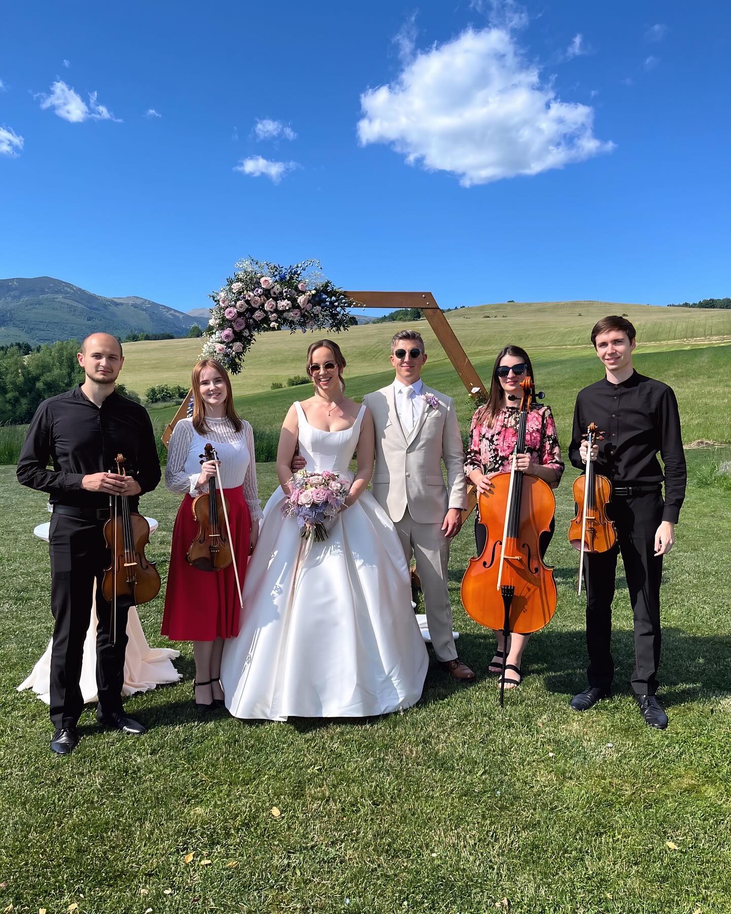 Manually added from URL: https://scontent-prg1-1.xx.fbcdn.net/v/t51.75761-15/505398363_17933191200026772_4697322014735085804_n.jpg?_nc_cat=100&ccb=1-7&_nc_sid=13d280&_nc_ohc=9KacvD0ntysQ7kNvwEaBKWn&_nc_oc=AdkYXHxp-61lEA-p0zpShfzxW5QGGo6mMbbBgCf4A3y5u7GVoKlTbJfD9L-A3rWrAag&_nc_zt=23&_nc_ht=scontent-prg1-1.xx&_nc_gid=j6fE0Rvz5uOkwLEHI9k6Tg&_nc_ss=8&oh=00_Afw7ENkhTyiTWhcZ0ek6knAheI5UJQiGDy8clIaqR-pZLA&oe=69BACE16