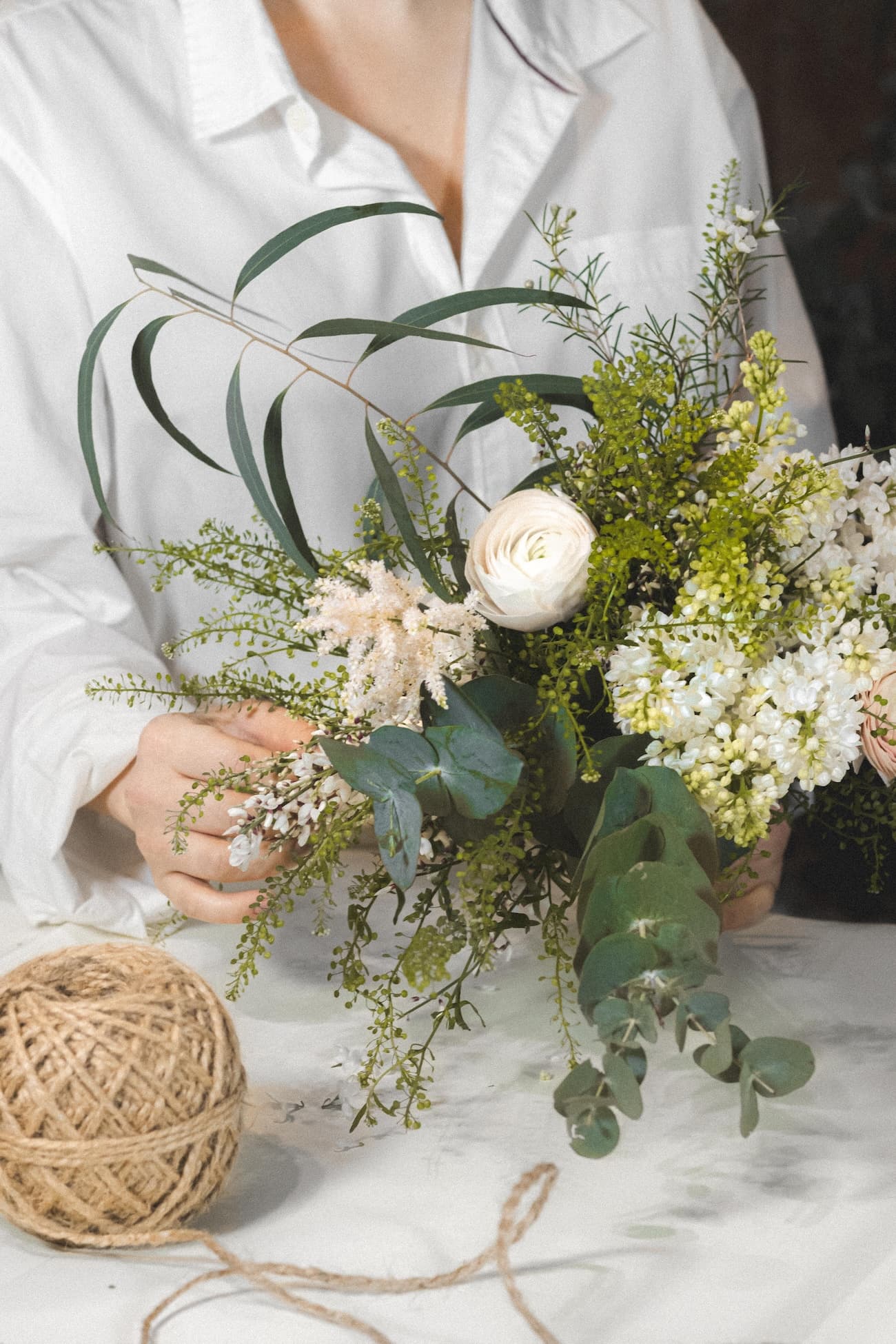 Manually added from URL: https://www.vasekvety.sk/_next/image?url=%2F_next%2Fstatic%2Fmedia%2Fmain.a294a486.jpg&w=3840&q=75