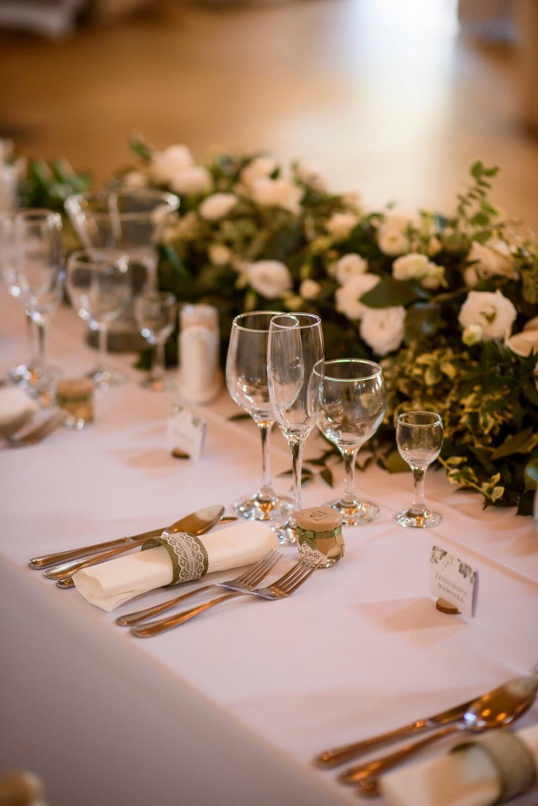 Manually added from URL: https://turcianskydvor.sk/images/fotogaleria/sala/sala-29.jpg