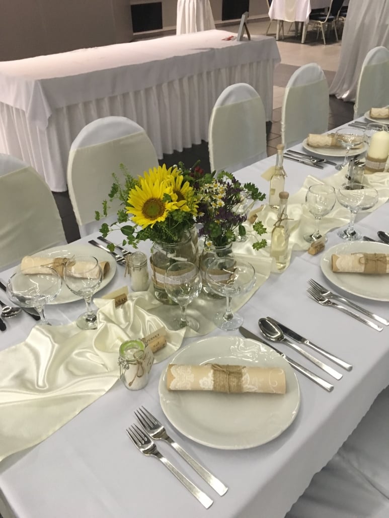 Manually added from URL: https://www.kvety-valachovicova.sk/wp-content/uploads/2019/09/FFEE9ACA-9D36-4E38-BF98-56692F1D8A69-773x1030.jpg