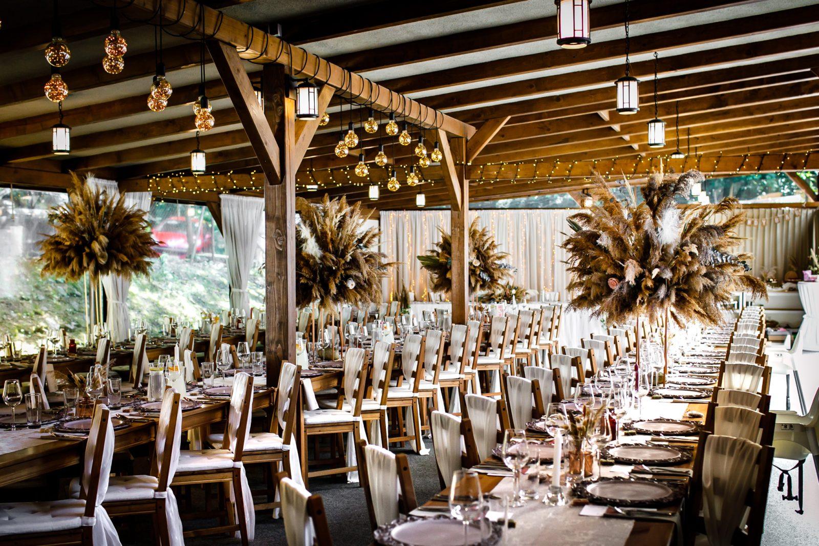 Manually added from URL: https://portal.pribehsvadby.sk/wp-content/uploads/2023/10/miesto-na-svadbu-chata-hradok-010.jpg