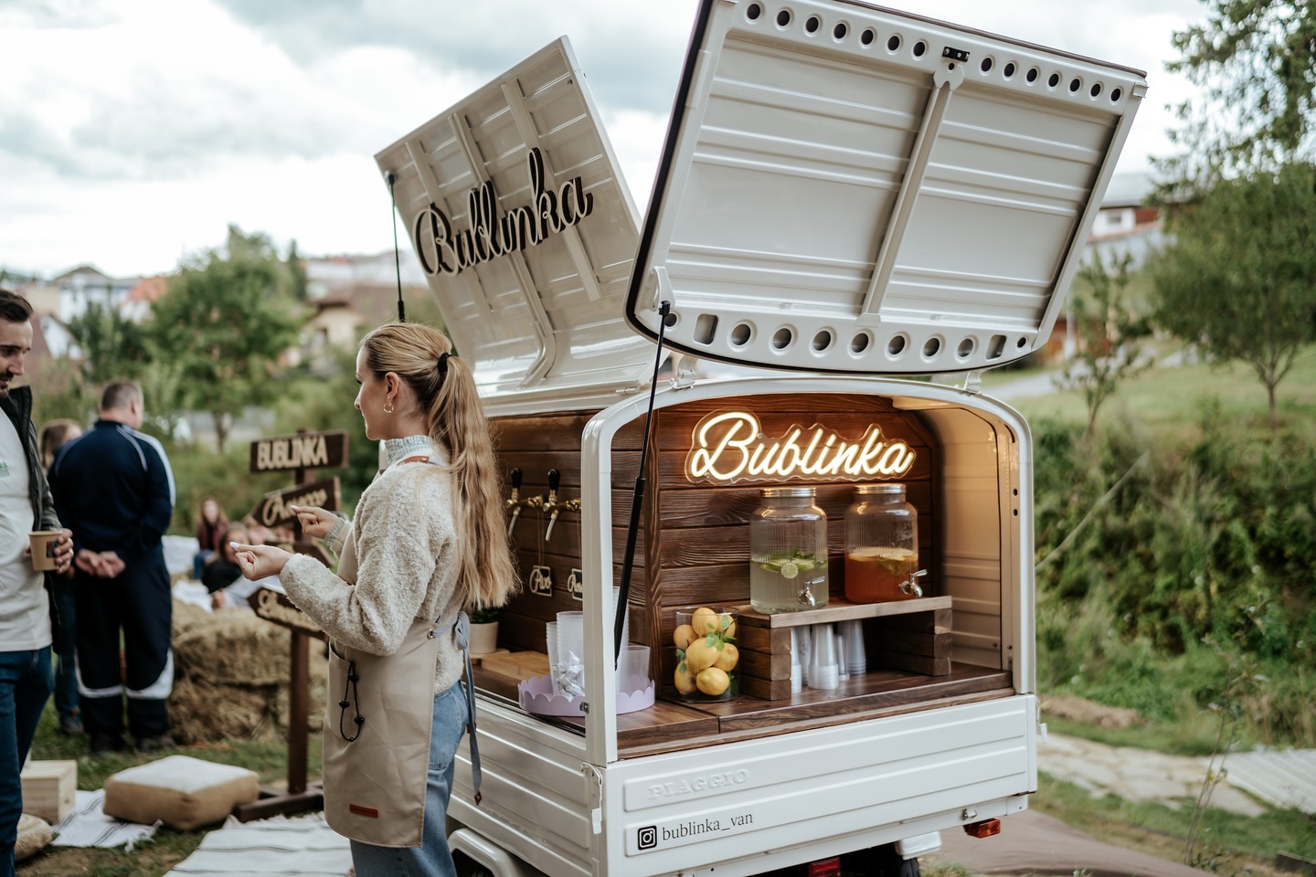 Manually added from URL: https://scontent-prg1-1.xx.fbcdn.net/v/t51.82787-15/539757141_17959420382987007_5742485974417995349_n.jpg?_nc_cat=100&ccb=1-7&_nc_sid=13d280&_nc_ohc=8XTKCTkX1aUQ7kNvwFmiotB&_nc_oc=AdmcoBLoorBe3finRf_DybRmcirgoy77Zzs2t8staBMSTznMPyW1bdwcxPoWq6ja9n0&_nc_zt=23&_nc_ht=scontent-prg1-1.xx&_nc_gid=idus5iTIoIIZpNOuOUkt9w&_nc_ss=8&oh=00_Afytn-BHRhrn25zhkVCiN0aaIMUPIcLmLMNNzOeF4OKTiw&oe=69BAE2C4