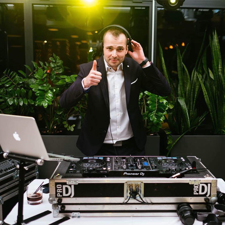 Manually added from URL: https://scontent-prg1-1.xx.fbcdn.net/v/t1.6435-9/31416825_822402964616691_5289047531177639936_n.jpg?_nc_cat=107&ccb=1-7&_nc_sid=53a332&_nc_ohc=TEmOqp1zbM4Q7kNvwEIUrqV&_nc_oc=AdltdJCWy60ELzFNec2NCuddWk6QZIHMf7jLe1CNzLGtyAq1hHPjOuNfB4qdqO--_Ss&_nc_zt=23&_nc_ht=scontent-prg1-1.xx&_nc_gid=NJAv6cg9hvcDayQqTqfH8w&_nc_ss=8&oh=00_Afy-7NwPPZIGtg--xzG1Du5nnYkf7n2hClnLZ4RDNBTQ6Q&oe=69DD1E92